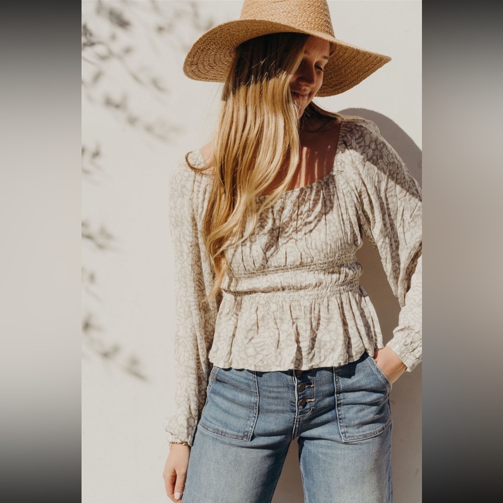 Carly Jean Los Angeles Cream Blouse